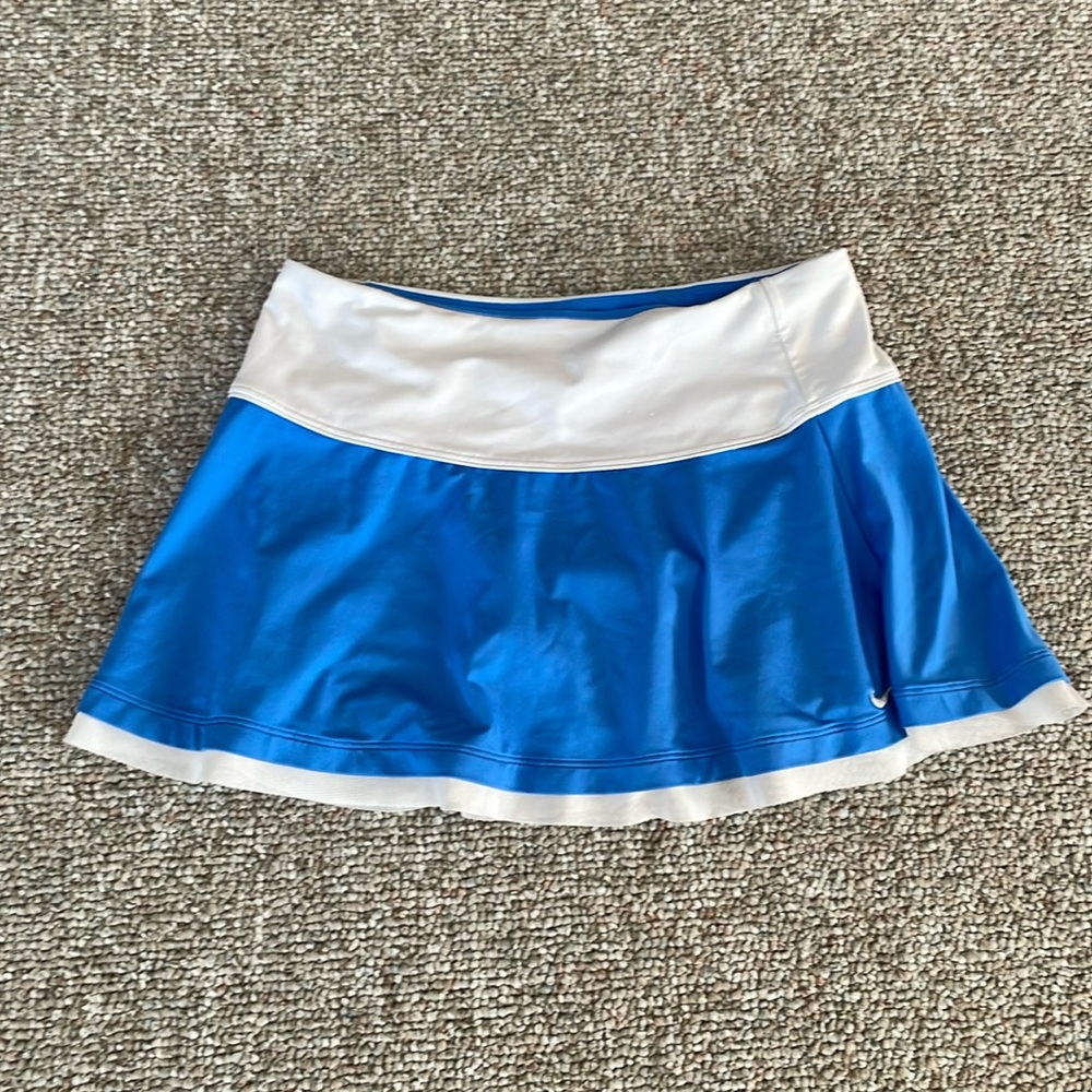 Nike Woman’s Tennis Skirt. Size M.